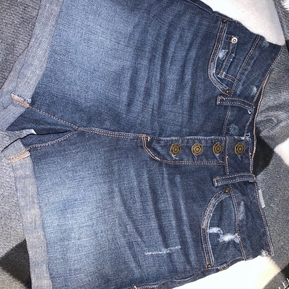 high waisted sorta ripped size 2 jean shorts